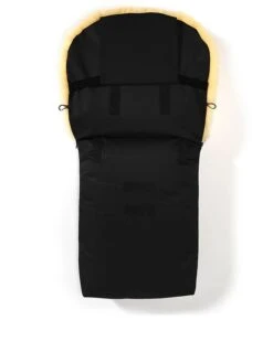 Lammfell-Fußsack "Putzi" In Schwarz - (L)90 X (B)34 Cm -Bekleidungsgeschäft hofbrucker lammfell fusssack putzi in schwarz l 90 x b 34 cm 2