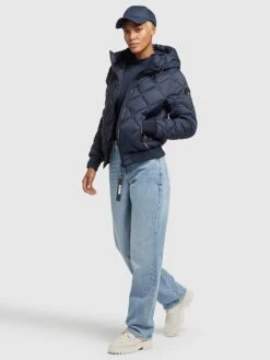 Khujo Steppjacke "Sarabi" In Dunkelblau -Bekleidungsgeschäft khujo steppjacke sarabi in dunkelblau 4