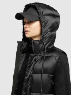 Khujo Weste TOURIN SATIN In Schwarz -Bekleidungsgeschäft khujo weste tourin satin in schwarz 6