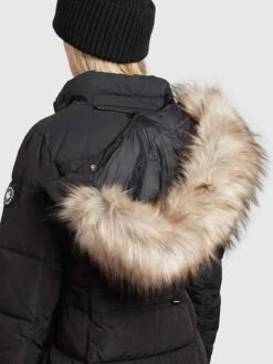 Khujo Winterjacke "Amaray 2" In Schwarz -Bekleidungsgeschäft khujo winterjacke amaray 2 in schwarz 7