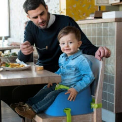 Toddler Booster In Lime Green -Bekleidungsgeschäft koru kids toddler booster in lime green 5